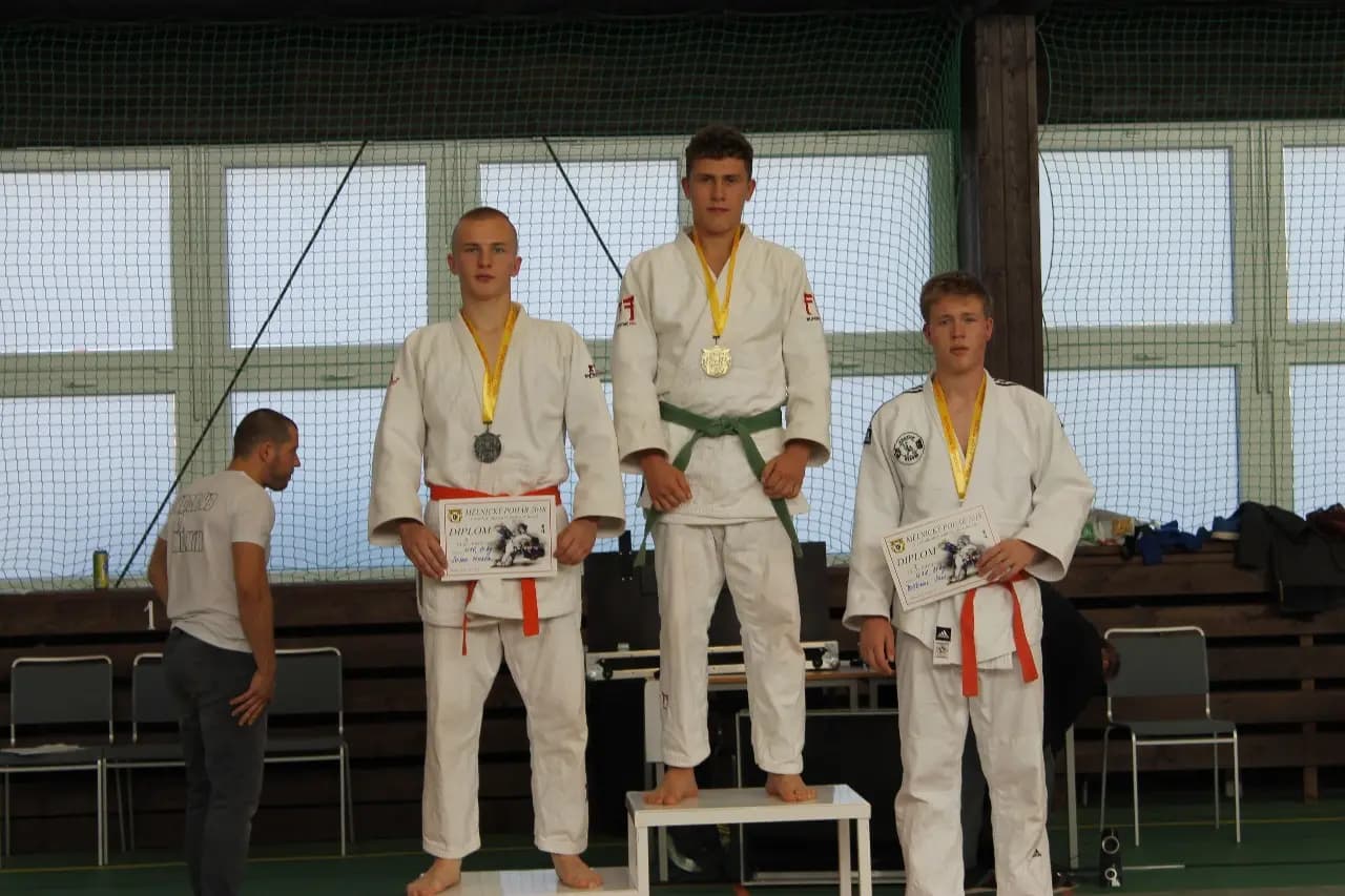 SOJKA M.-2.místo a DOČEKAL J.-3.místo