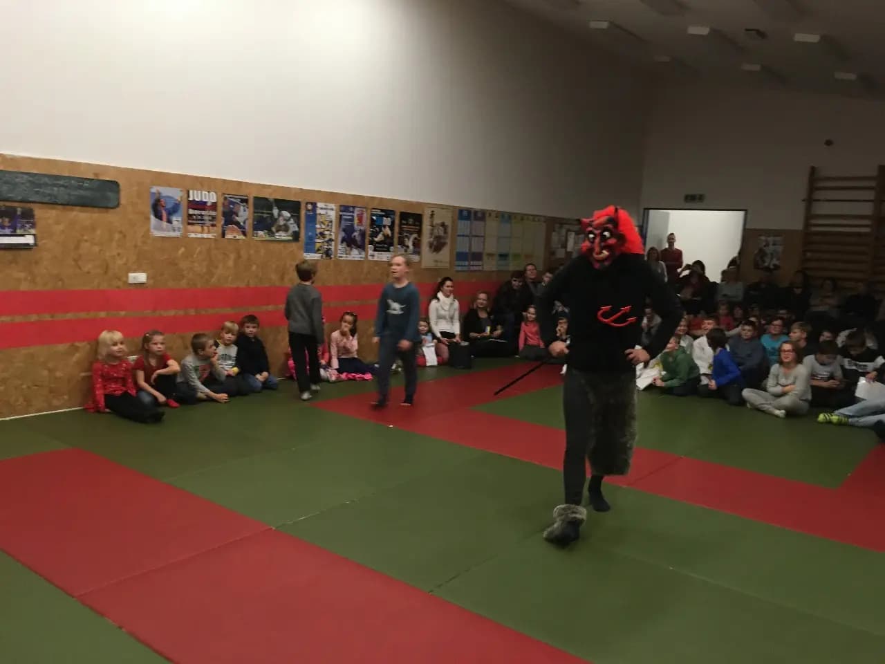 Fotografie z akce MIKULÁŠSKÁ NADÍLKA - 4.12.2019