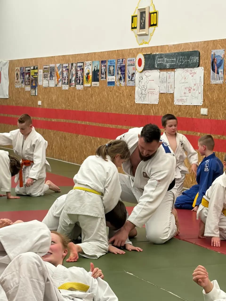 Fotografie z akce VZÁCNÁ NÁVŠTĚVA V ODDÍLE JUDO N62 KLADNO
