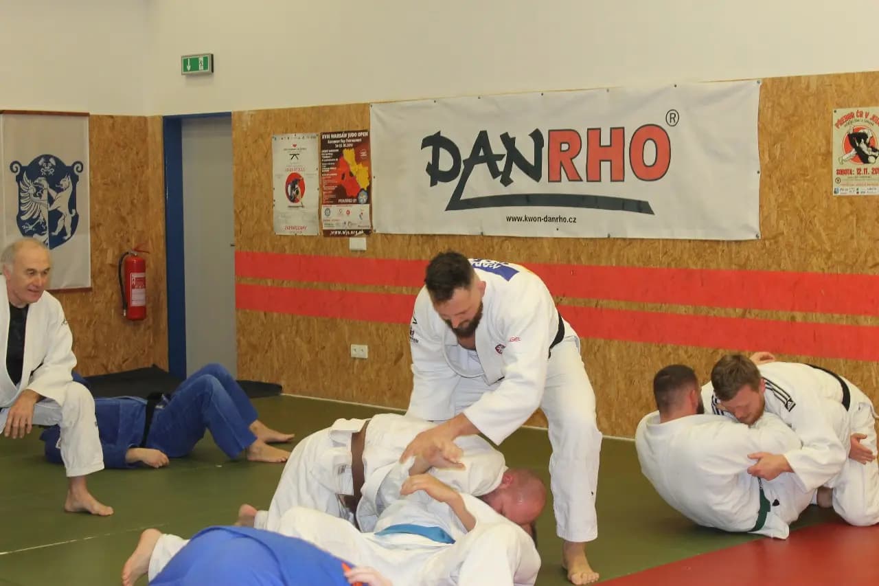 Fotografie z akce VZÁCNÁ NÁVŠTĚVA V ODDÍLE JUDO N62 KLADNO