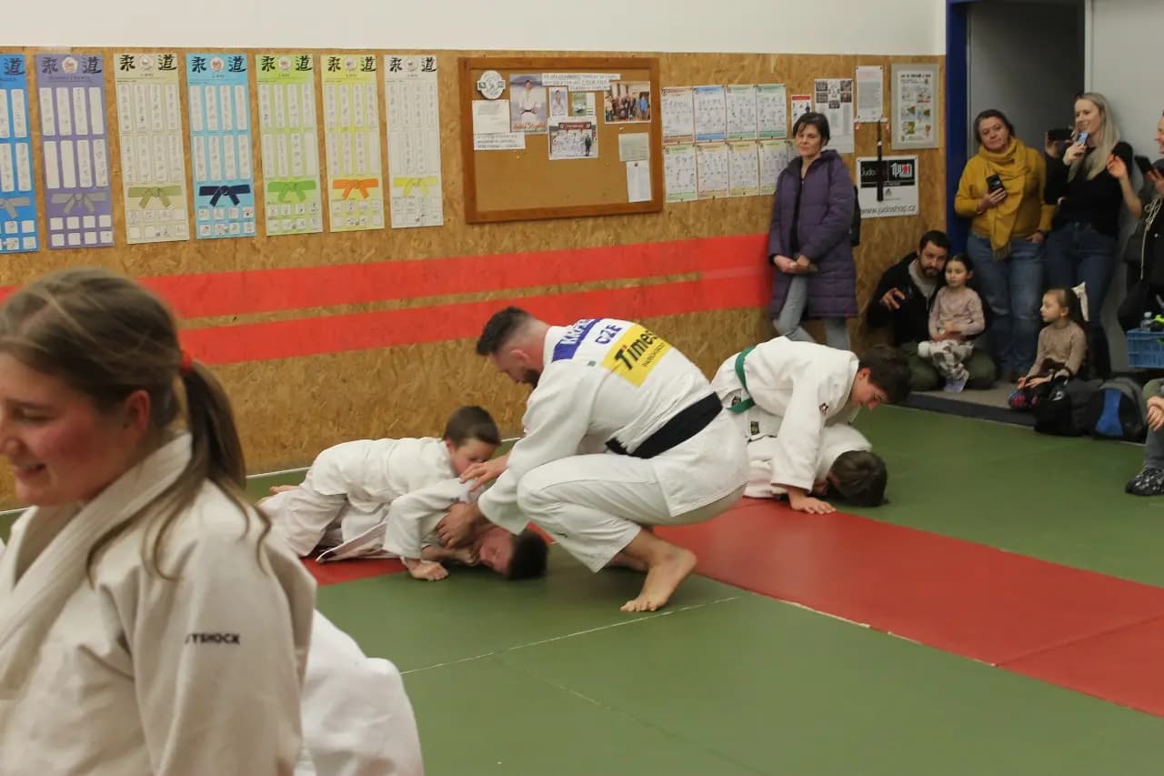 Fotografie z akce VZÁCNÁ NÁVŠTĚVA V ODDÍLE JUDO N62 KLADNO