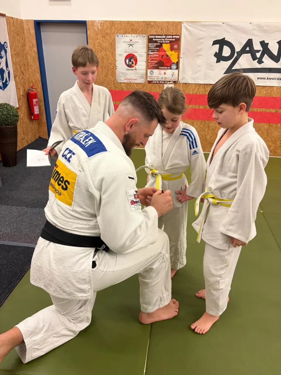 Fotografie z akce VZÁCNÁ NÁVŠTĚVA V ODDÍLE JUDO N62 KLADNO